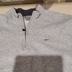 Nike Men's Light Gray Quarter-Zip Pullover